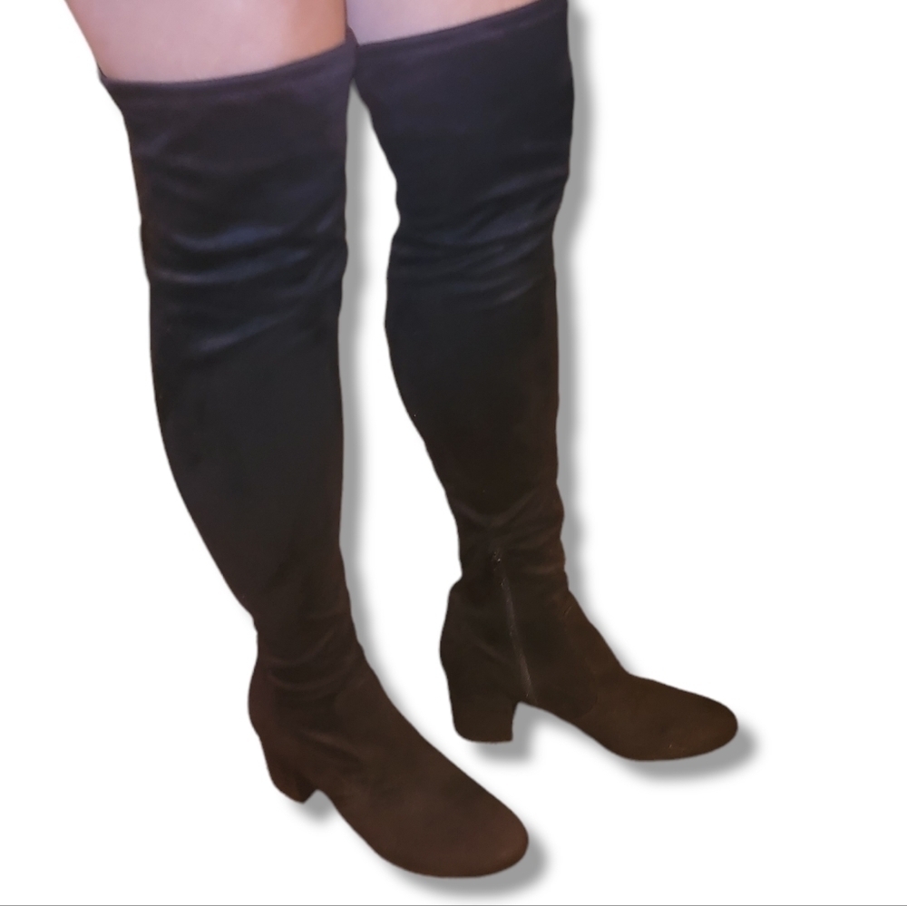Unisa Womens Dedr LL Closed Toe Knee High Fashion Boots, Black. 9.5